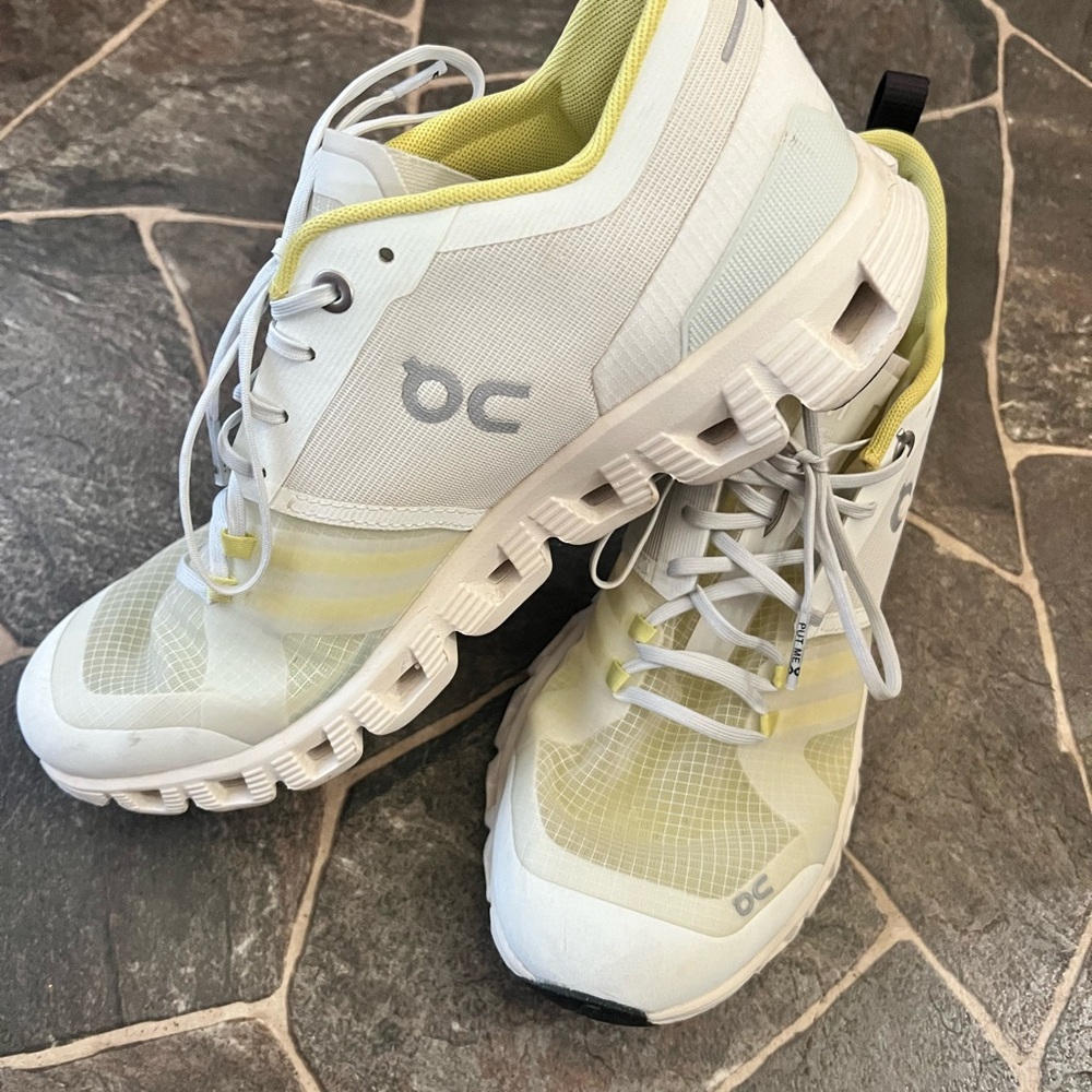 ON Running White and Yellow Sneakers